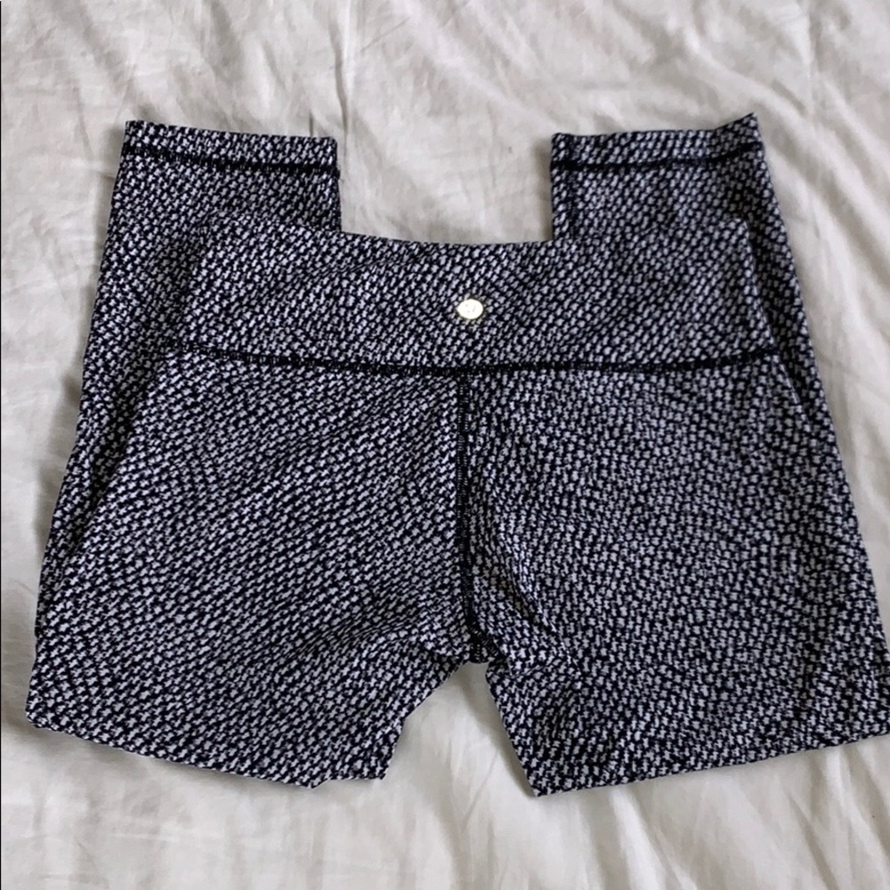 Lululemon Wunder Under Cropped *mid rise